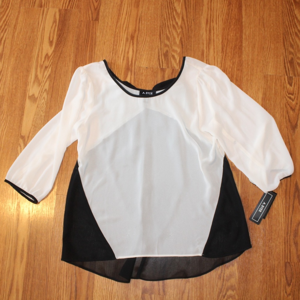 A. Byer White/Black Blouse